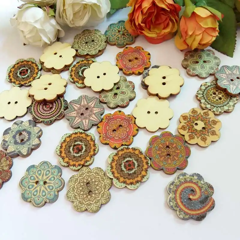 

50pcs Mixed Natural Wood Button Sewing Vintage flower 20/25mm Children for decoration Craft Accessorie Buttons scrapbooking