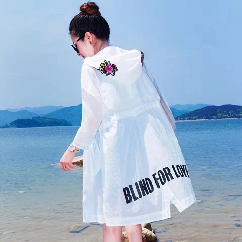 

Korean Fashion Women's Spring Jacket Summer Beach Holiday Hooded Sunscreen Thin Jackets Windbreaker Femme Long Coat Embroidery
