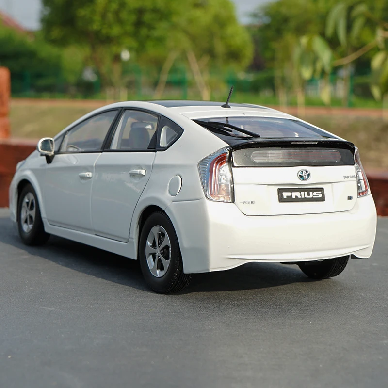 1:18 высокое тщательное TOYOTA PRIUS Гибридный сплав модель автомобиля статические