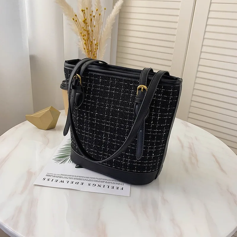 

Fashion Women Shoulder Bag Black/Purple/Beige Messenger Wallet Handbag Woman Bag Leather Durable Retro Bag Sac Main Femme