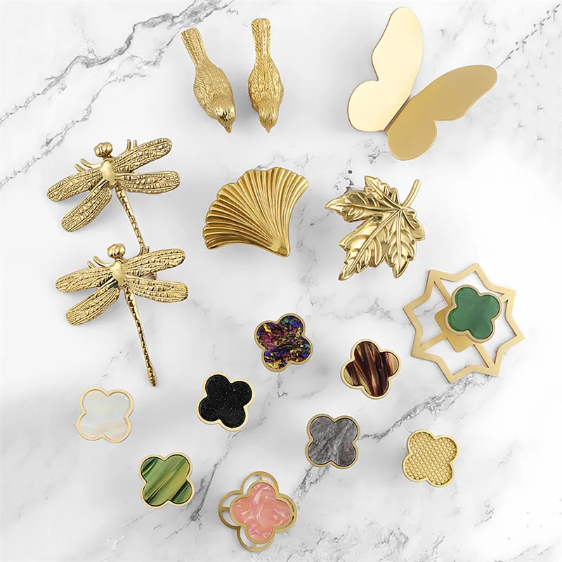 

Luxury Retro Brass Furniture Handle Nordic Four Leaf Clover Butterfly Dragonfly Vintage Pure Copper Cabinet Wardrobe Door Handle