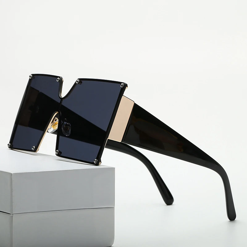 

Women and Man Big Frame Modern Fashion Glasses TAC Polarized Sunglasses Classic Driving Glasses Rectangular Vintage Eyewear