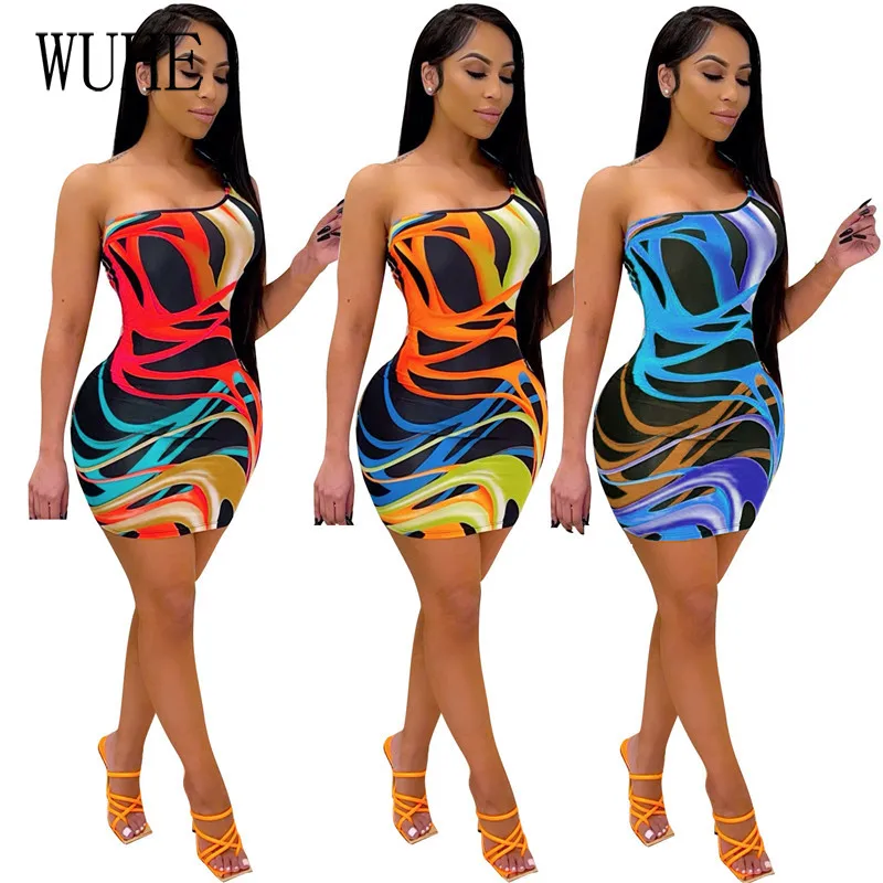

Сексуальный летний узкий Мини Сарафан WUHE на одно плечо, женское облегающее платье без рукавов, Бандажное платье с принтом, одежда для ночног...