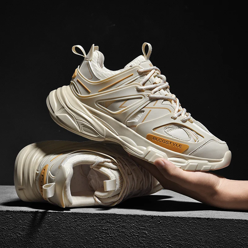 

2021 men Sport Running Shoes Mesh Breathable Sneakers Non-slip Lace Up Lightweight Retro Fashion Walking Shoes Big Size 36-44