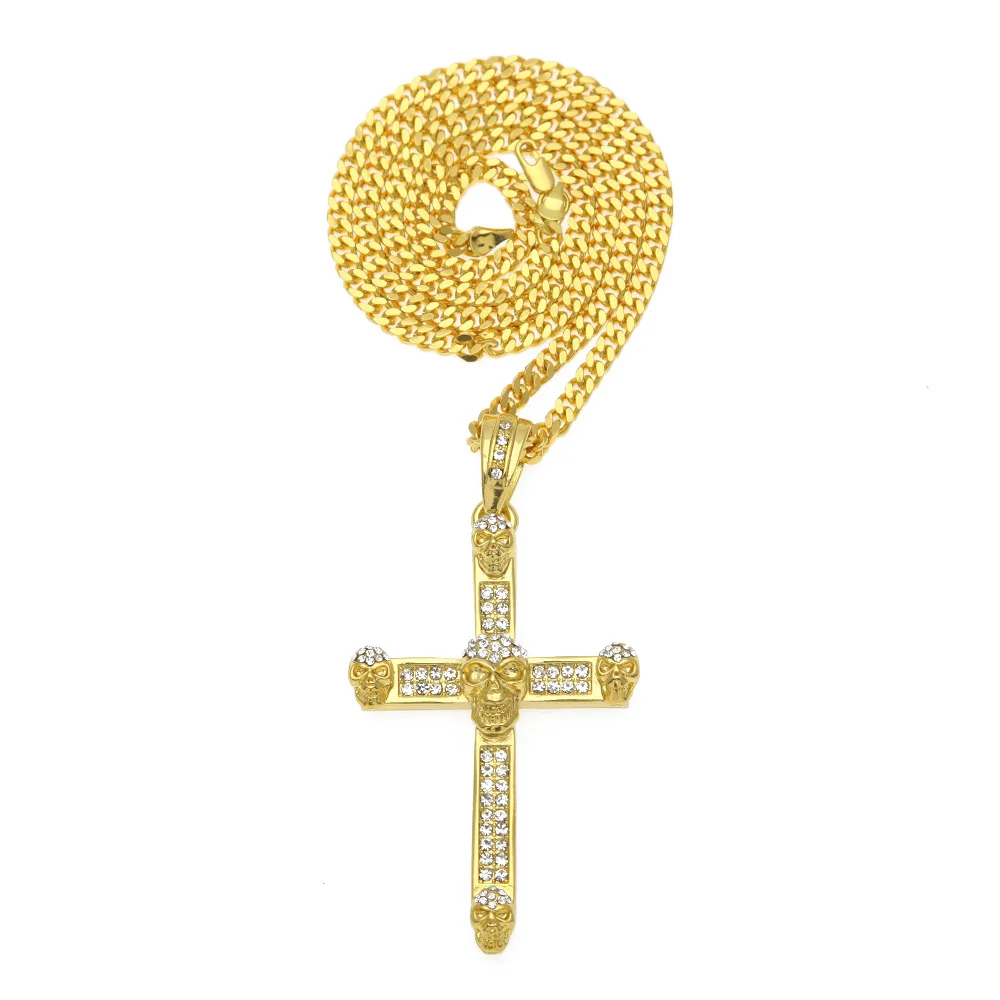 

Hip Hop Man in Crystal Skull Cross Ice Out Cuban Necklace Pendant