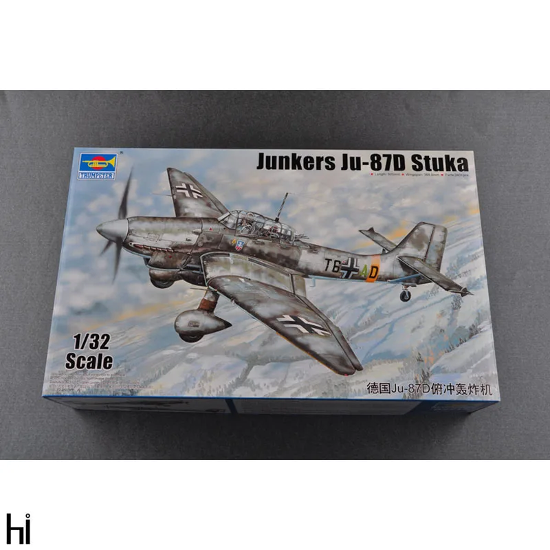 Trumpeter 03217 1/32 Scale German Junkers Ju87D Stuka Dive Bomber Plane Toy Hobby Military Assembly Plastic Model Building Kit