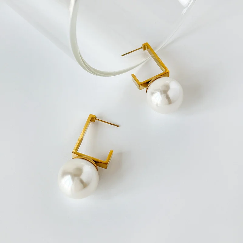 

Minar Dainty Oversize Simulated Pearl Long Drop Earrings for Women Girls Gold Color C Shape Square Geometric Earrings Jewellery