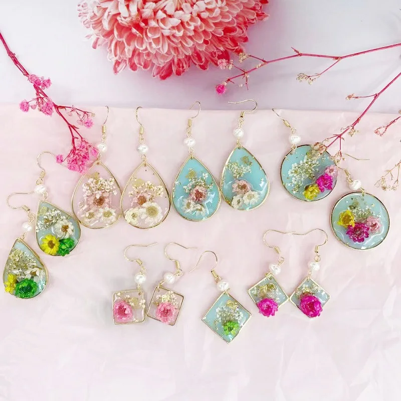 

Natural Dried Flowers Style Elegant Women Earring Dangle