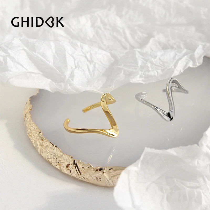 Кольцо GHIDBK Daily 925 пробы серебристый неправильной формы простое изогнутое