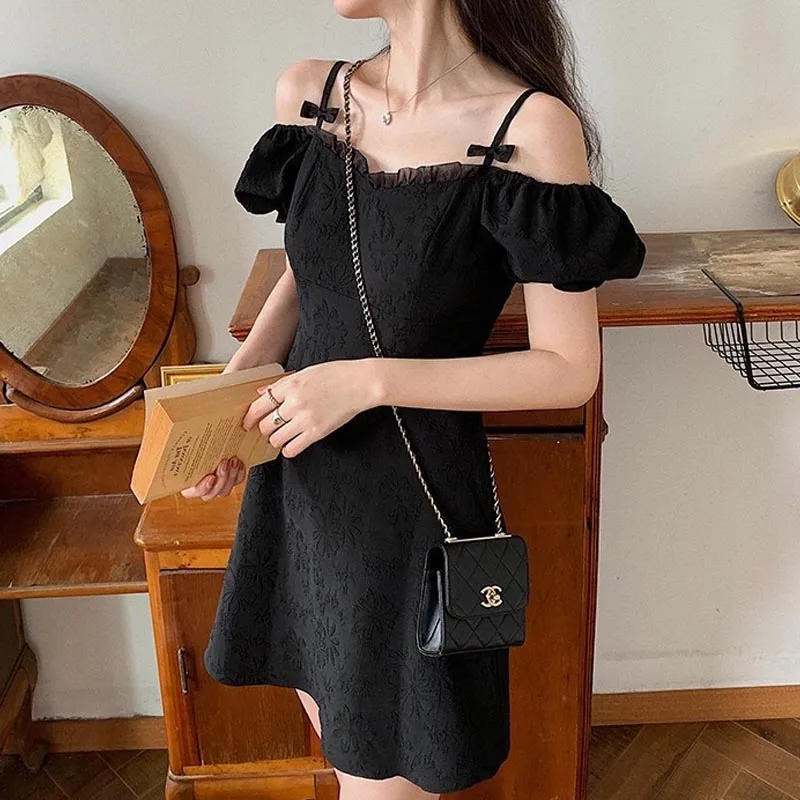 

One-Piece 2021 New Korean Style Summer Chic Dress French Vintage Off-The-Shoulder Black Suspender Dress Temperament Sexy Dresses