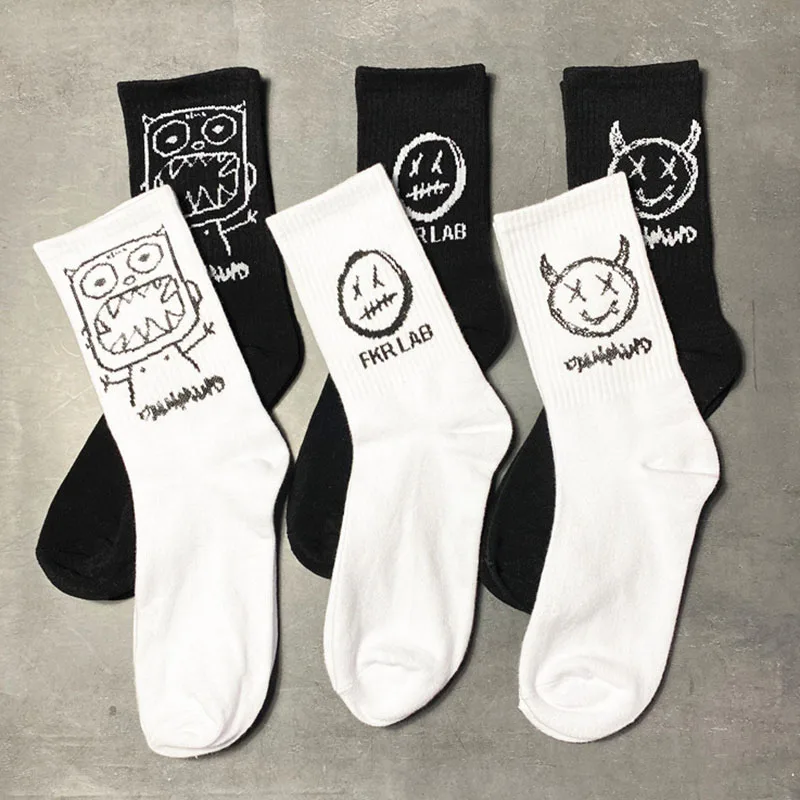 

Japanese Cotton Cartoon Pattern Hip Hop Style Breathable Mid Tube Socks Skateboard Socks 1Pair Soft Long Sock for Men