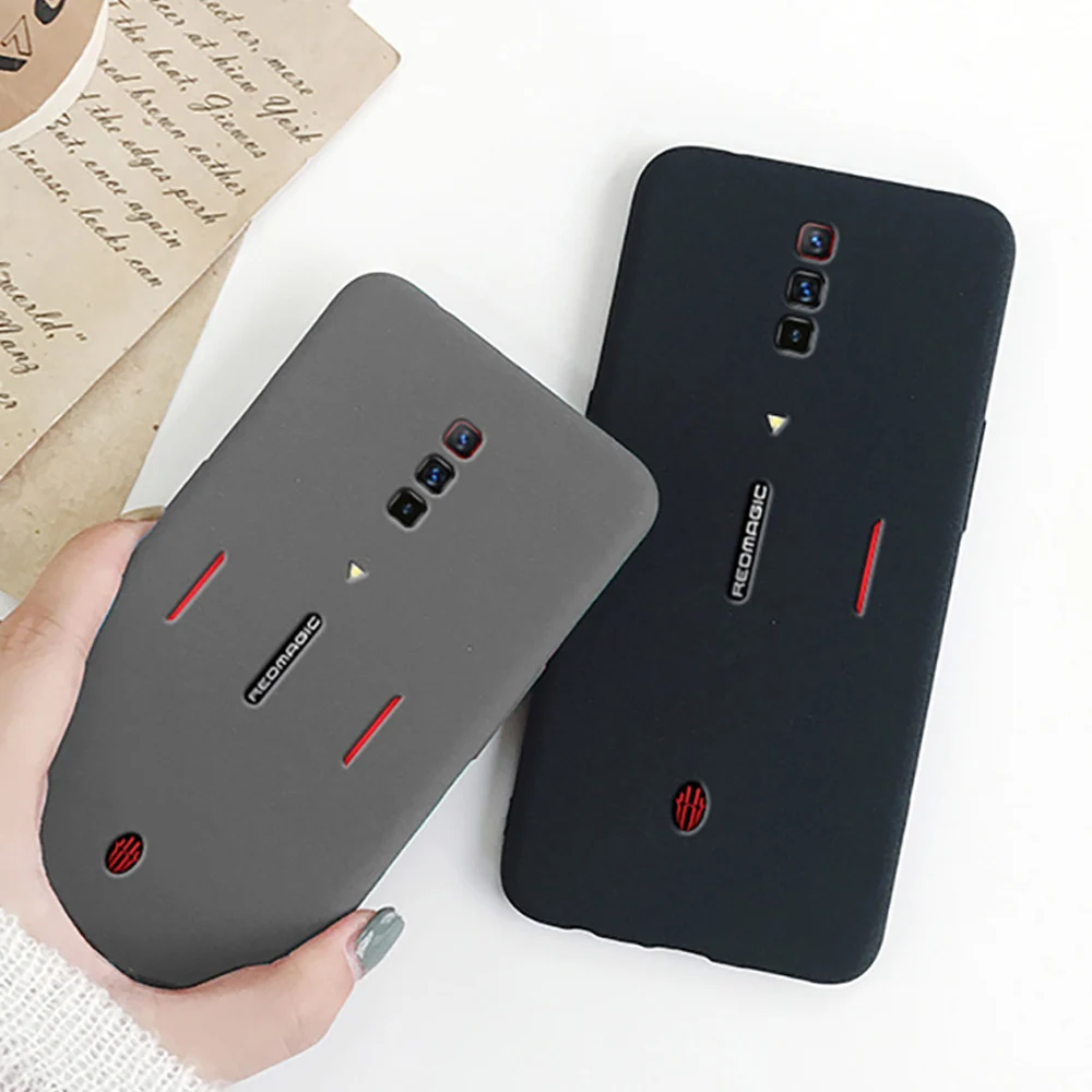 Противоударный чехол для ZTE Nubia Red Magic 6 Pro мягкий ТПУ с защитной пленкой экрана |