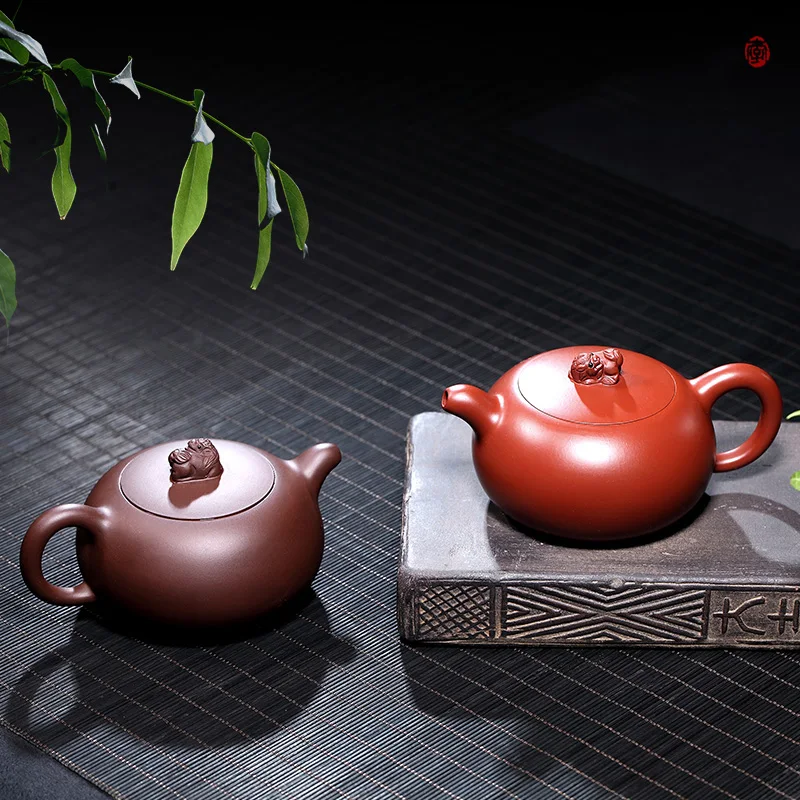 

Two yixing recommended pure manual suit household kung fu tea set xin-sheng li tinged with pot