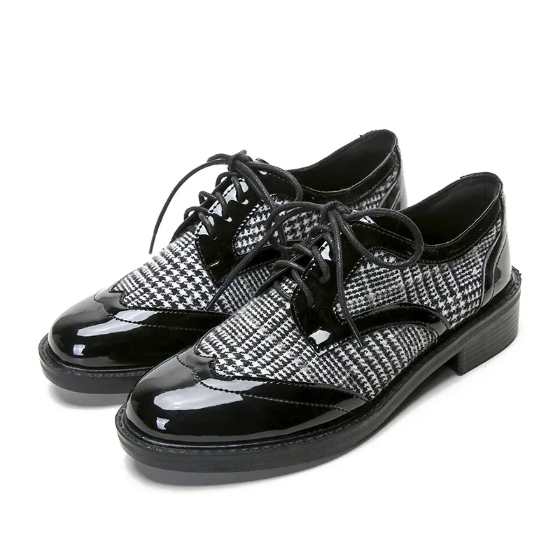 Туфли оксфорды из лакированной кожи в клетку с перекрестной шнуровкой женская