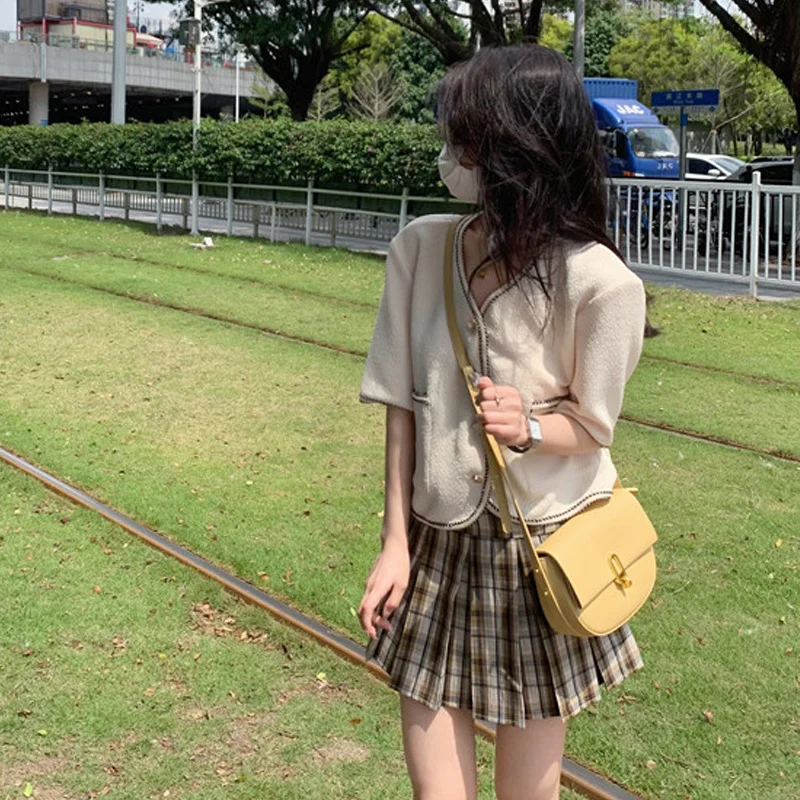 Рубашка женская с коротким рукавом и V-образным вырезом | Женская одежда