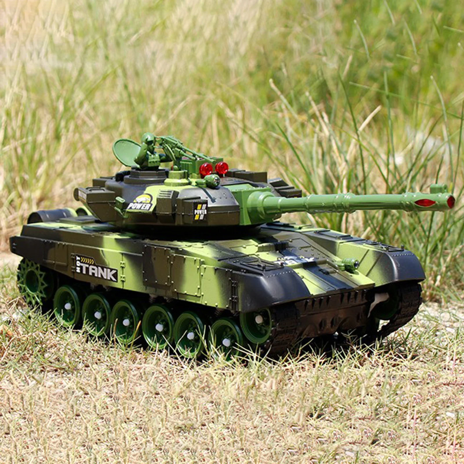 Радиоуправляемый танк M1A2 расстояние 50 м возможность вращения запуск