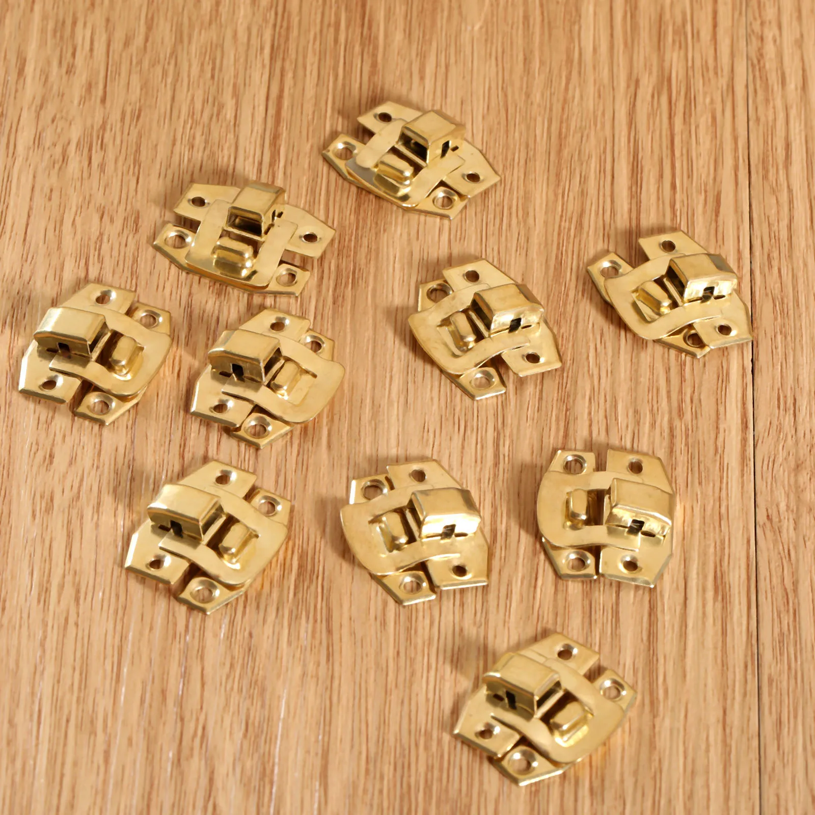 

10pcs Antique Gold Iron Hasp Latch Decorative Jewelry Gift Wine Wooden Box Lock Suitcase Cabinet Buckle Hook With Screws 23x20mm