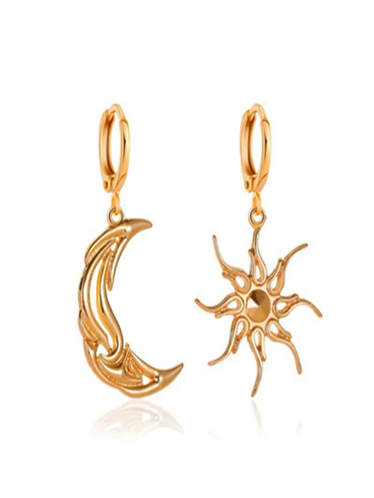 

kshmir Europe and America new earring personality asymmetry sun moon earring pendant short hollow star moon earring buckle