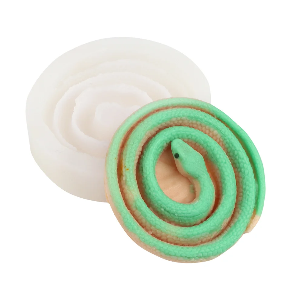 Snake Shape Silicone Mold Decoration Like Bubble Gum Roll Up Aroma Crystal DIY Handmade Soap Wax Resin Tool Stereo Cinnabar on - Форма из силикона в форме змеи для декорации, похожая на рулон жвачки с ароматом, кристаллические самодельное мыло, восковая с
