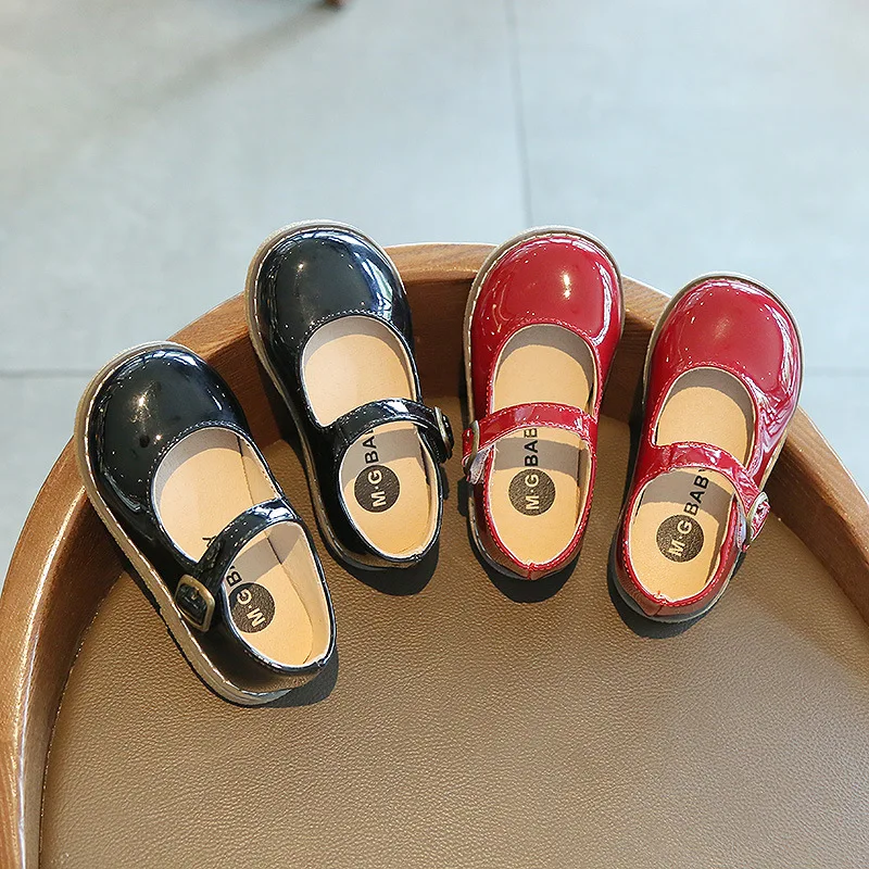 

Children Shoes Spring Fashion Leather Shoes Boys Girls pure color kids Casual Sneakers autumn single shoe SMG145