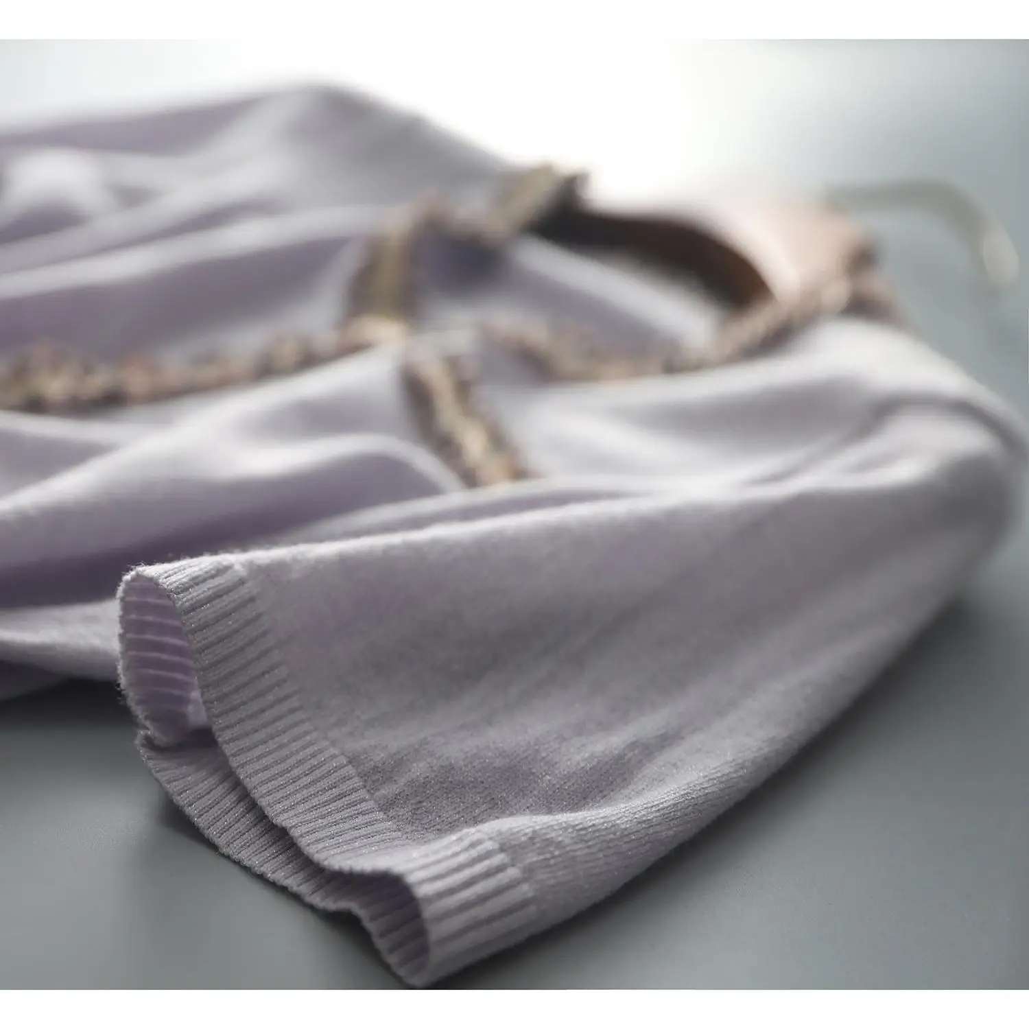 2021 базовый однотонный тонкий летний пуловер с v-образным вырезом женский вязаный