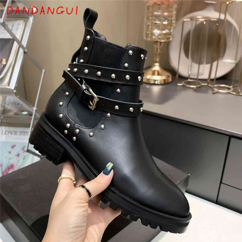 

Autumn Winter Luxury Designer Women Motorcycle Boots Authentic Leather Platform Brand Female Boots Rivet Lace Ladies Shoes Wang
