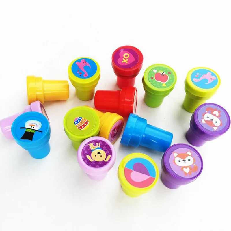 15 шт. Мультяшные печатные игрушки для дня рождения мальчиков и девочек женская