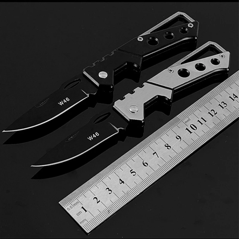 

Stainless Steel Outdoor Folding Knife Portable Folding Knife Multifunctional Knife with Keychain Knife Survival Tool