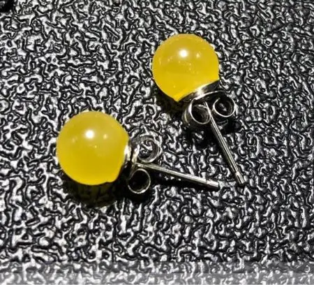 

Natural 925 sterling silver round beads amber earrings for women chic stud earring lady fashion baltic amber jewelry earrings