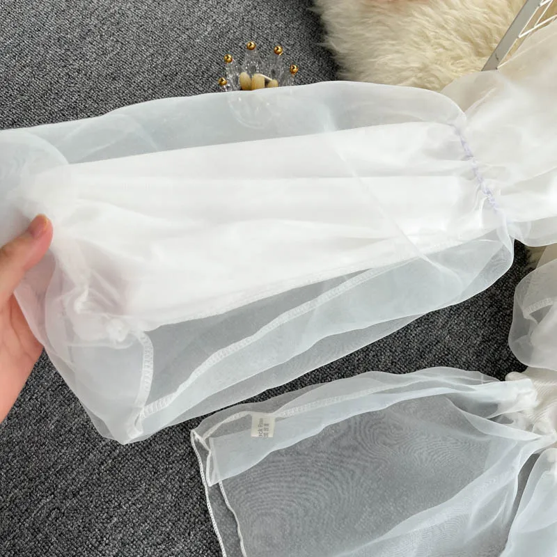 

KUSAHIKI Mesh Slash Neck Women Shirts Blouses Puff Sleeve Slim Waist Sweet Blusas Femme 2021 New Korean Tops Mujer 6G966