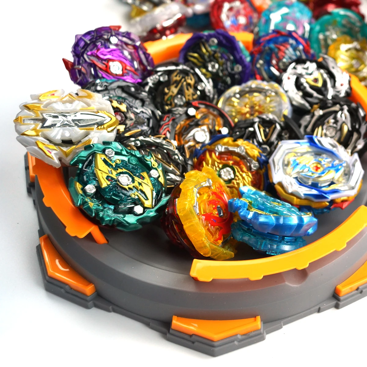 Волчок Beyblades Burst Turbo пластиковый набор Bey Blade 4D боевое металлическое сплавление