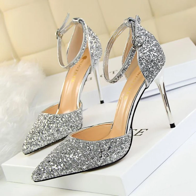 

2020 thin heel, high heel, shallow mouth, pointed head, hollow Sequin, sexy nightclub, thin, one word with women's sandals