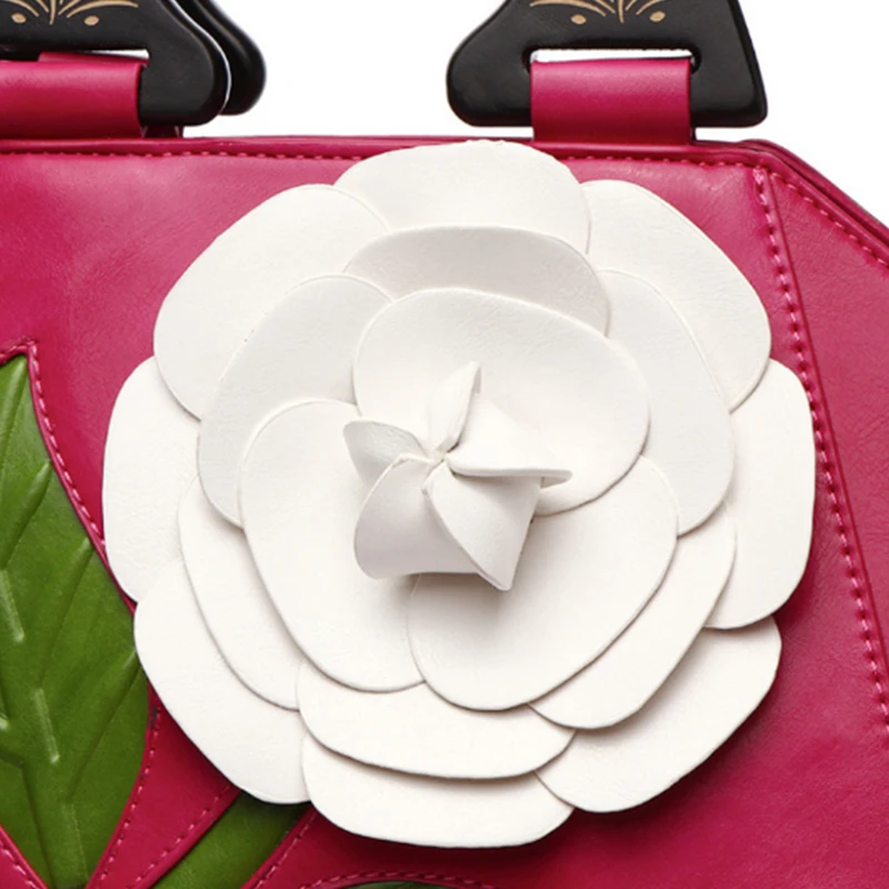 

Small Girl Phone Crossbody Messenger Leather Handbags Womens Lovely Red Floral Black Purse Fashion Wooden Handle Lady Handbag
