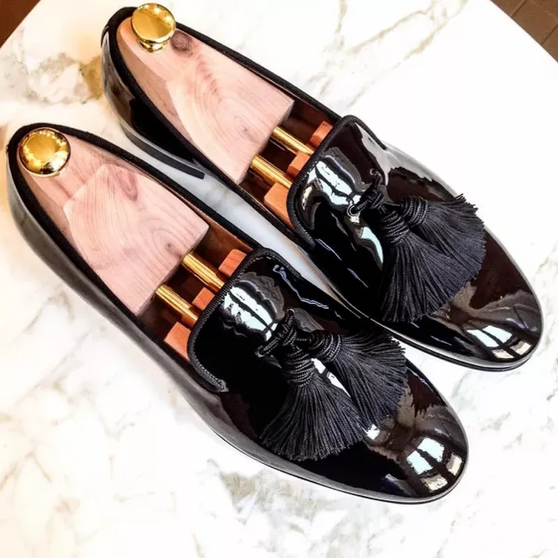 

Men's Pu Leather Tassel Decoration Design Slip--on Fashion Loafers Male Casual High Quality Classic Black low heel Shoes XM240
