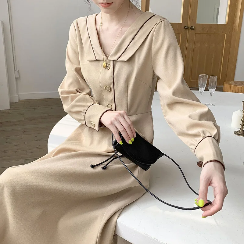 

Autumn And Winter New Retro Casual Waist Long Sleeve Black Dress