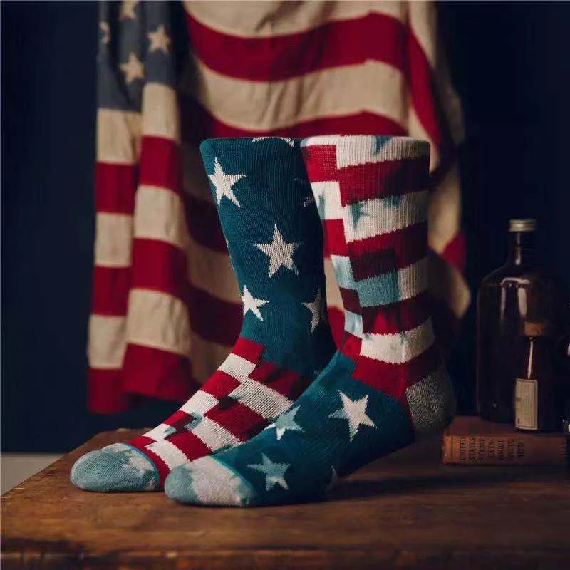 

5 Pairs/Lot USA Brand Socks Street Style 3D Printing Skate/Basketball/Skateboard/Sport Socks with Cardboard Embroidery Wholesale