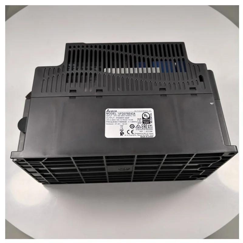 

DELTA VFD075E43A INVERTER 400V 7.5KW