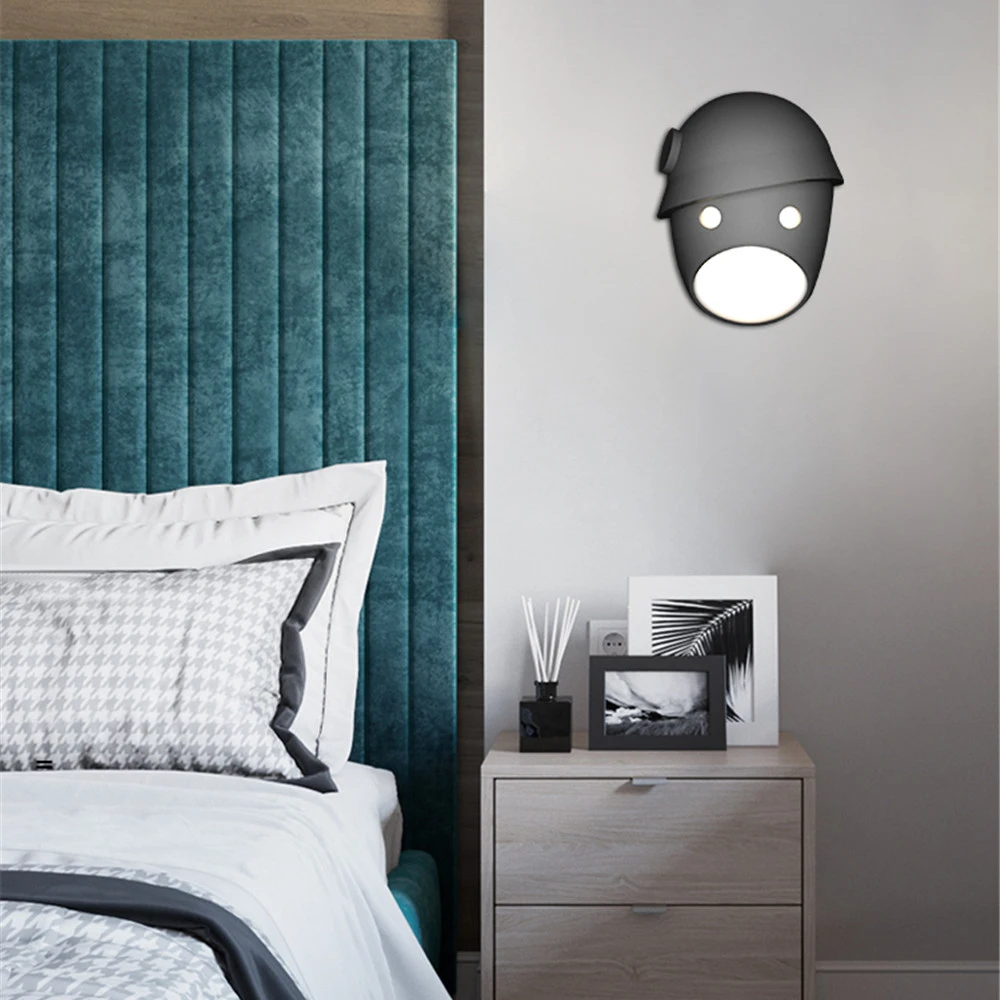 Простой современный настенный светильник креативный дизайнерский для спальни