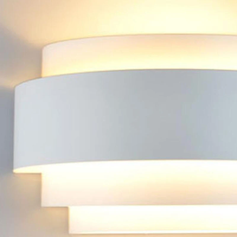 

Wall-Mounted Plug-in Downward Wall Lamp, 5W LED Wall Lamp for Corridor Bedroom, Warm White