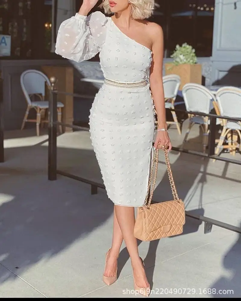 

Новинка лета, стильное платье с разрезом, модное Белое Облегающее платье на одно плечо с пышными рукавами, женские вечерние платья