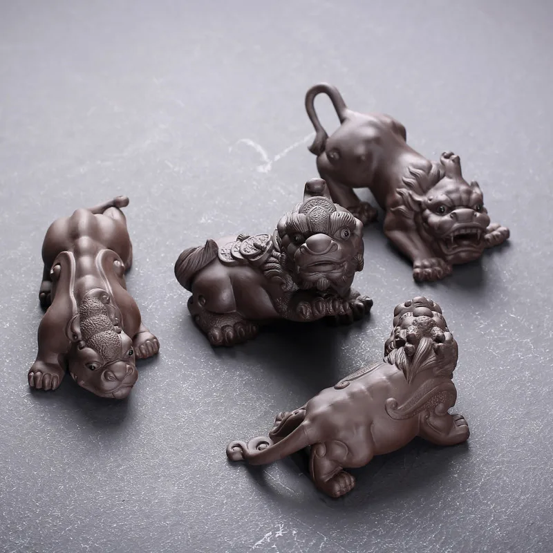 Талисман на чай из фиолетовой глины Большая фигурка отважных солдат украшение