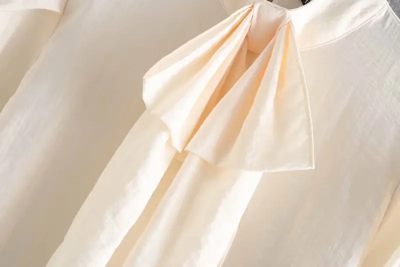 Женская стильная блузка с галстуком-бабочкой и воротником длинный рукав