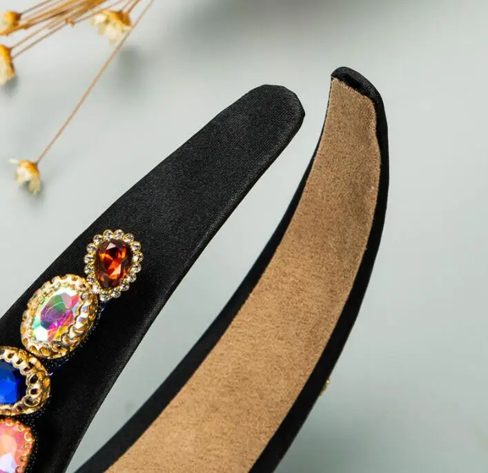 

2021 Baroque retro alloy inlaid zircon flower hairband fabric wide bridal color rhinestone hair hoop