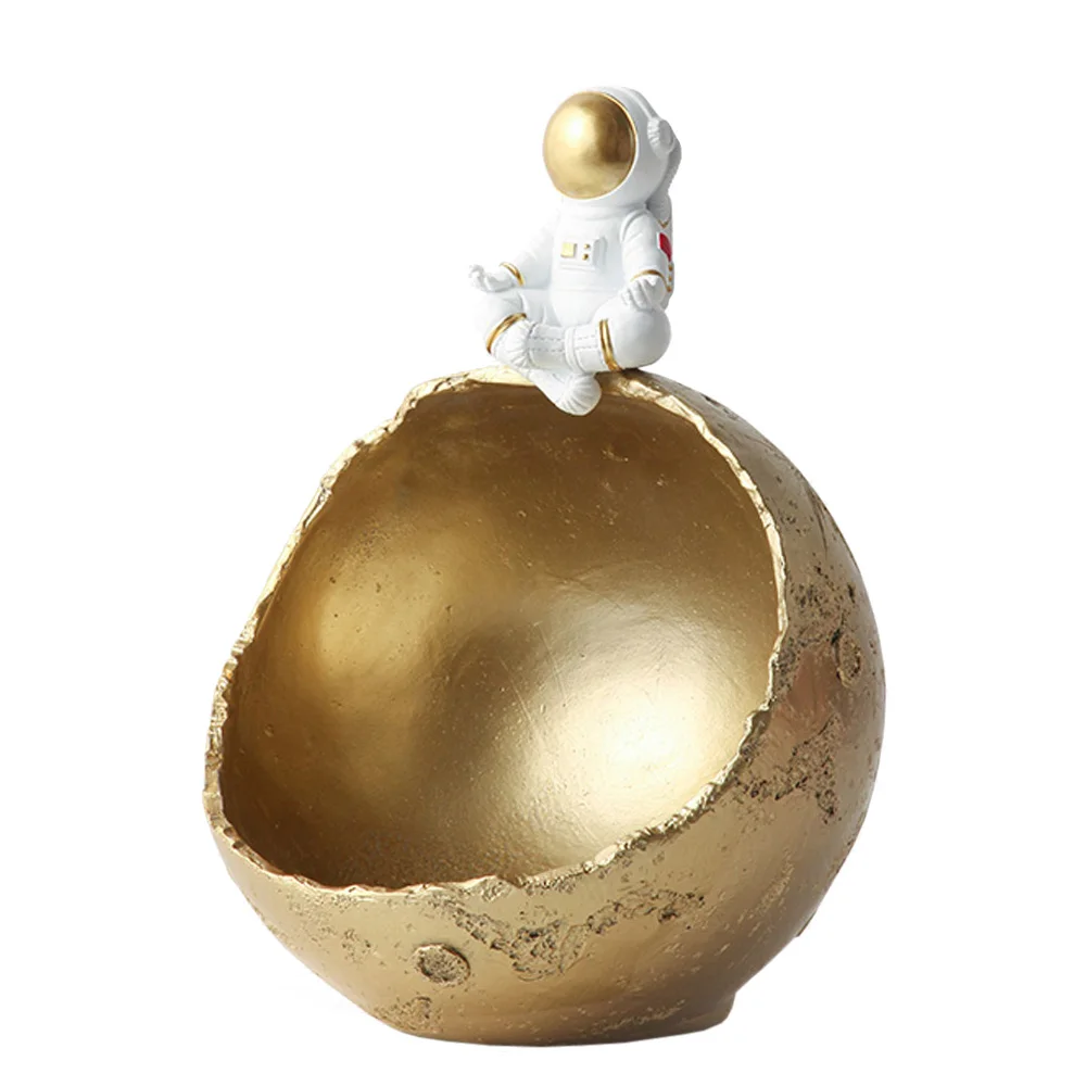

Creative Astronaut Resin Porch Key Storage Organizer Snack Box Spaceman & Moon Model Living Room Decoration Planet Figurines New