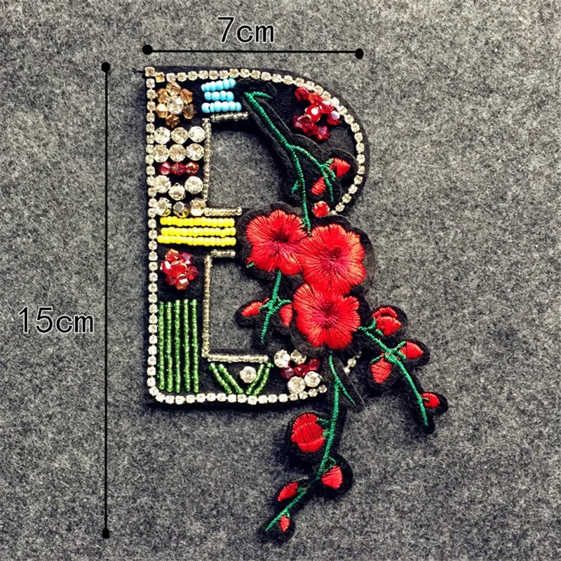 Английский алфавит с большими буквами A B и розами Пришивные бусины аппликация