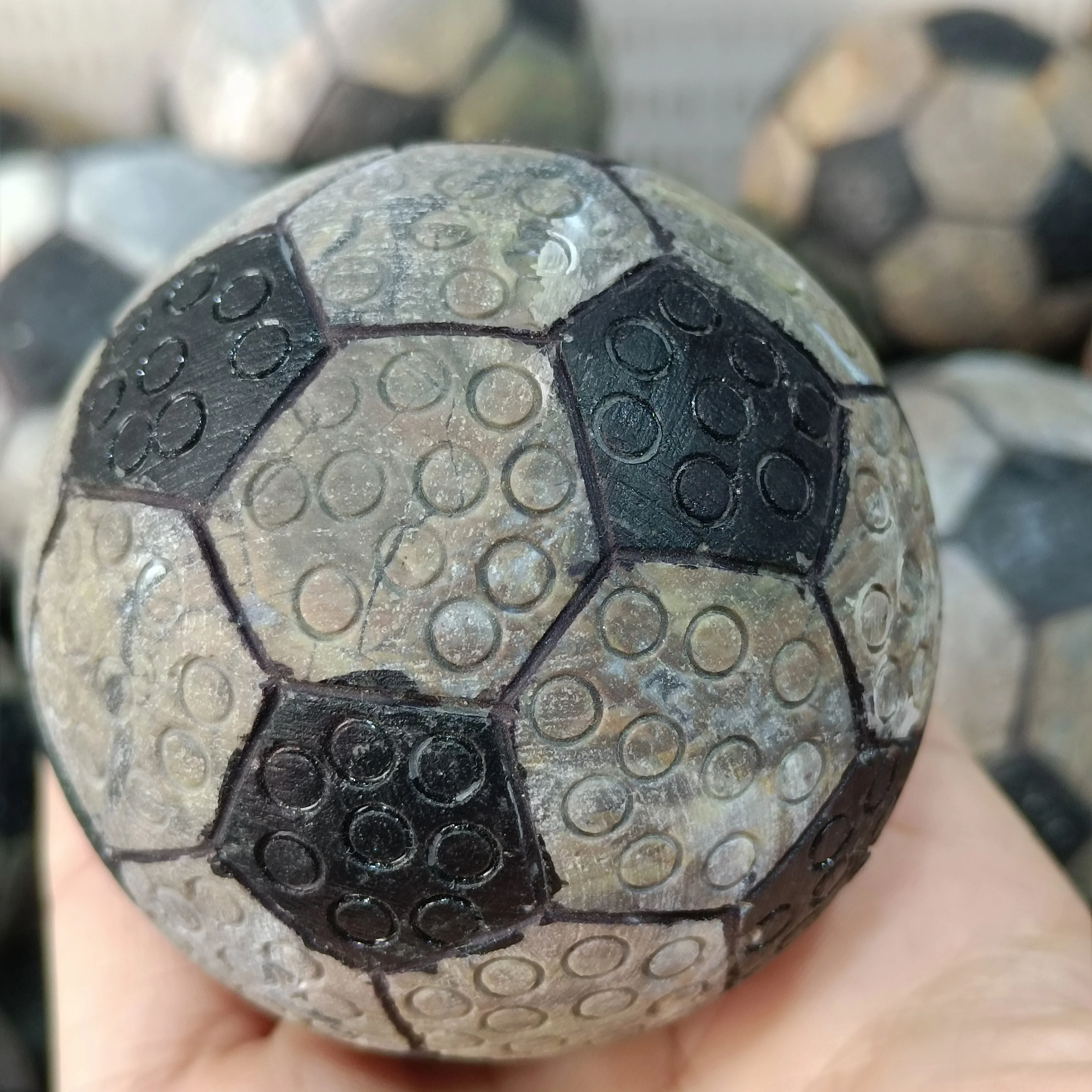 

200-500g 1pc Natural Miscellaneous stone carving football Healing ornament decoration Stone gift