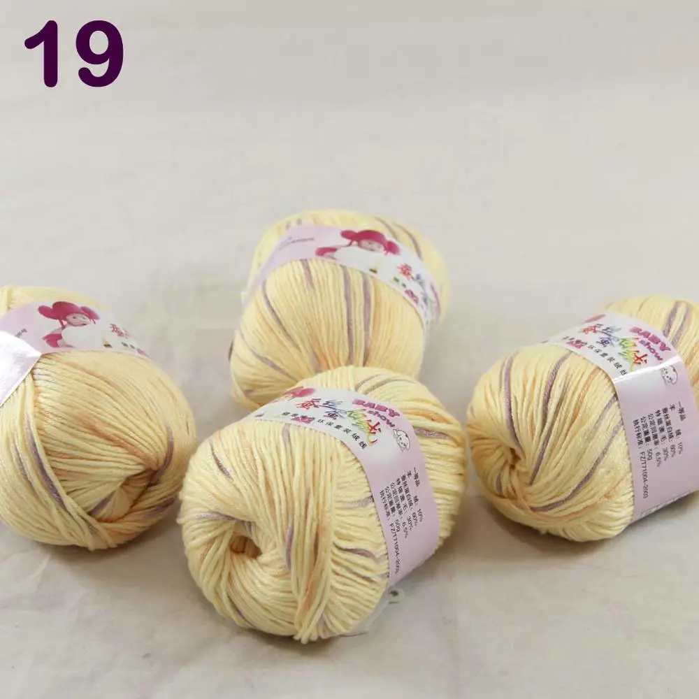 Цвет дополнительно 4 ballsX50g кашемир из шелка и бархата Детские вязаные пряжа 1819