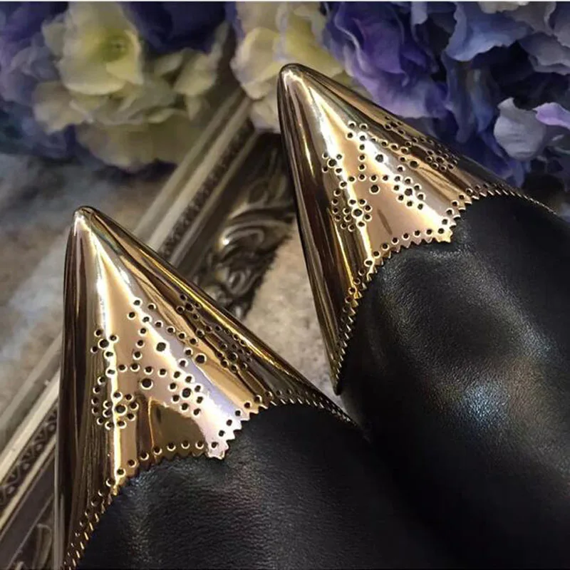 Ботинки мартинсы женские в стиле панк брендовые туфли с заостренным носком