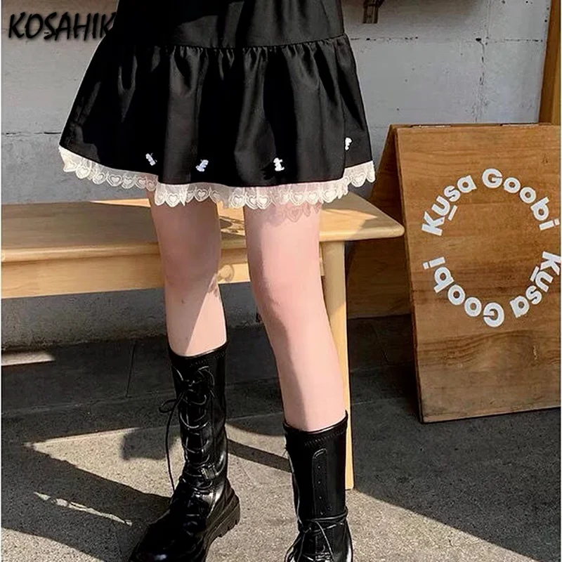 

KOSAHIKI Japanese Harajuku Girls Black High Waist Pleated Skirt Lace Bear Patch Fashion Lolita Sweet Lace Cake Mini Skirt Suits