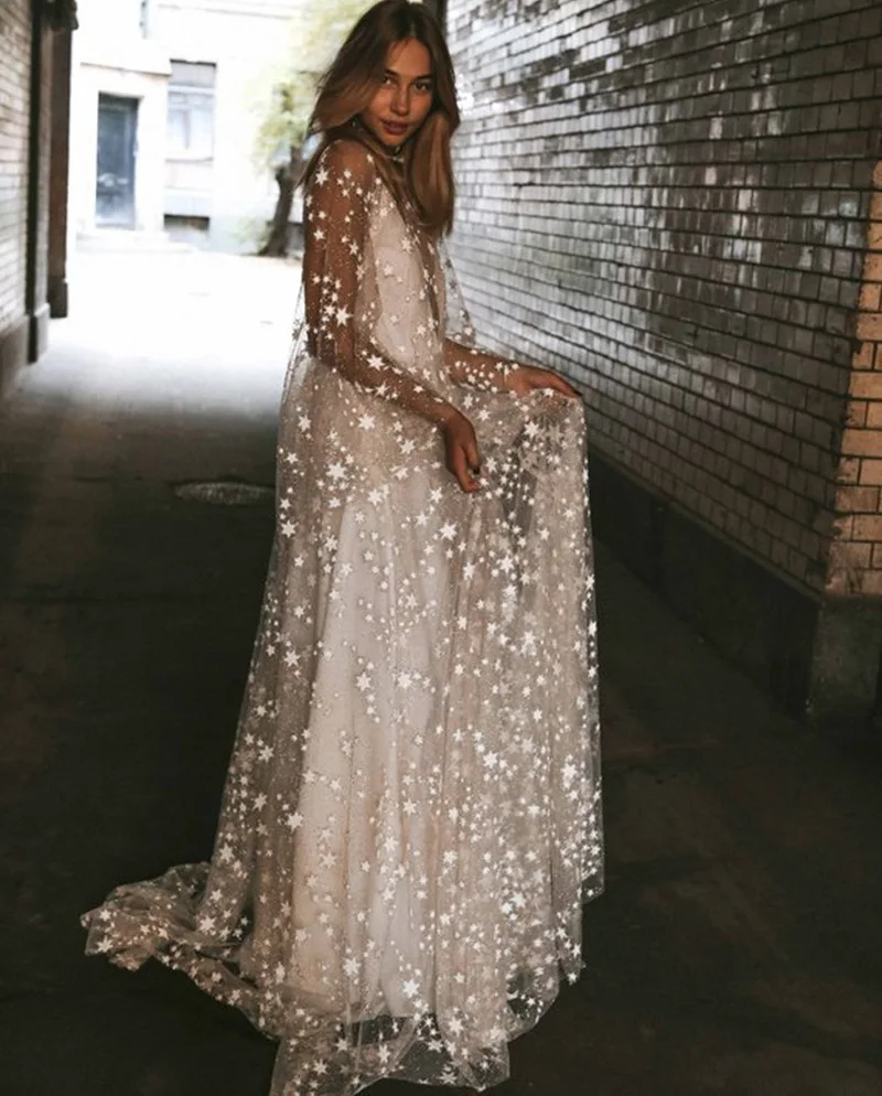 Женское платье с открытой спиной белое Привлекательное до пола блестками в виде